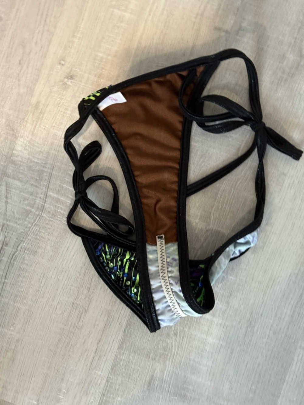 Angel competition bikinis posing suit Bikini in Navy & Green Palm print - Picture 9 of 10